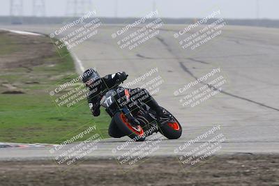 media/Nov-29-2025-TrackDaz (Sat) [[10ae2d9bce]]/A Group/Session 3 (Outside Grapevine)/